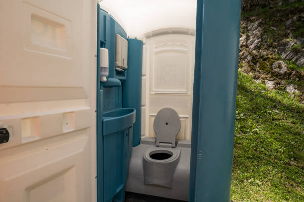 Portable Toilet Options We Offer in Norton, OH